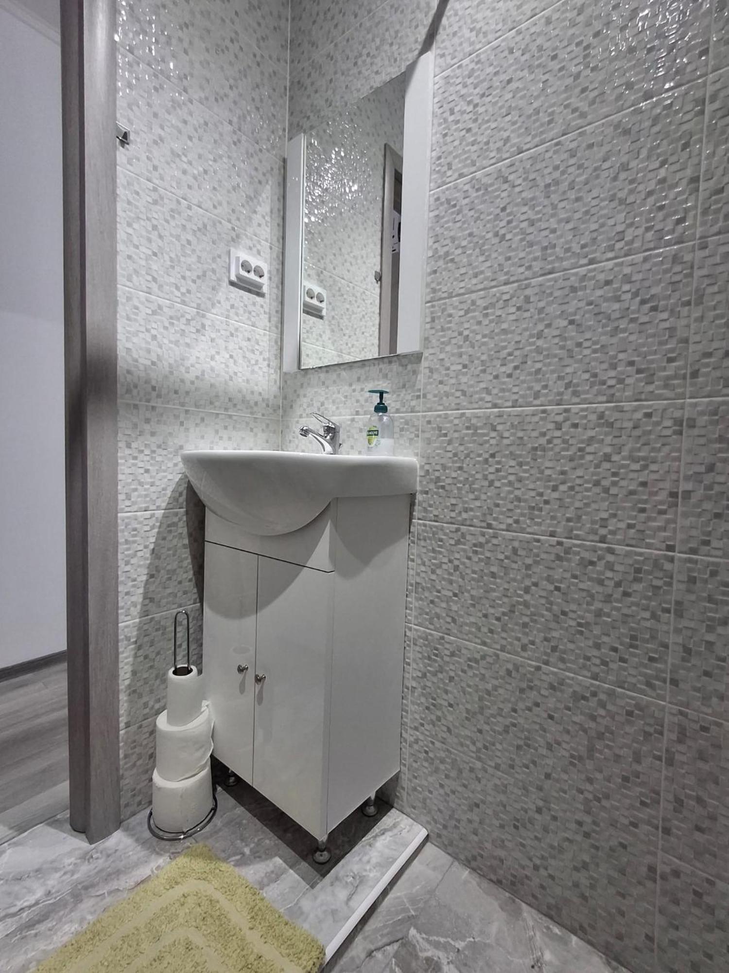 Anna Home Râmnicu Vâlcea Exteriér fotografie